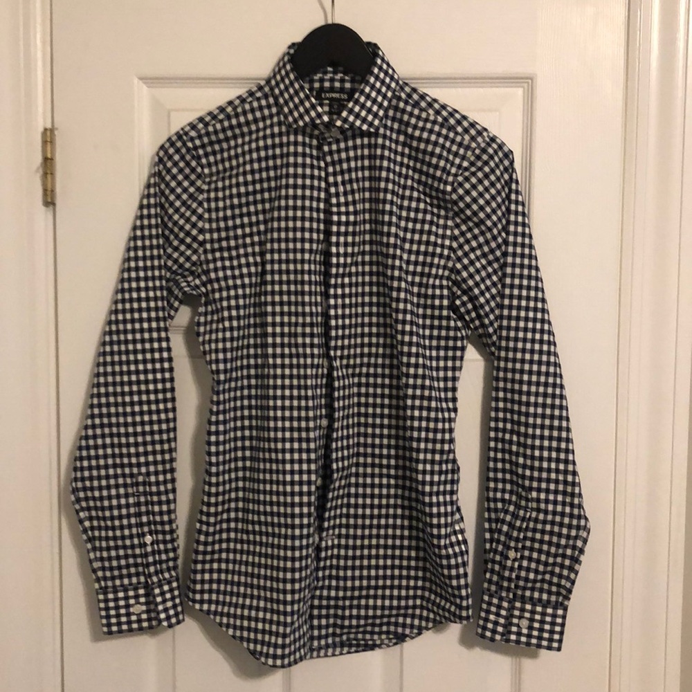 Brand-new never worn Express Men’s Long-sleeve XS